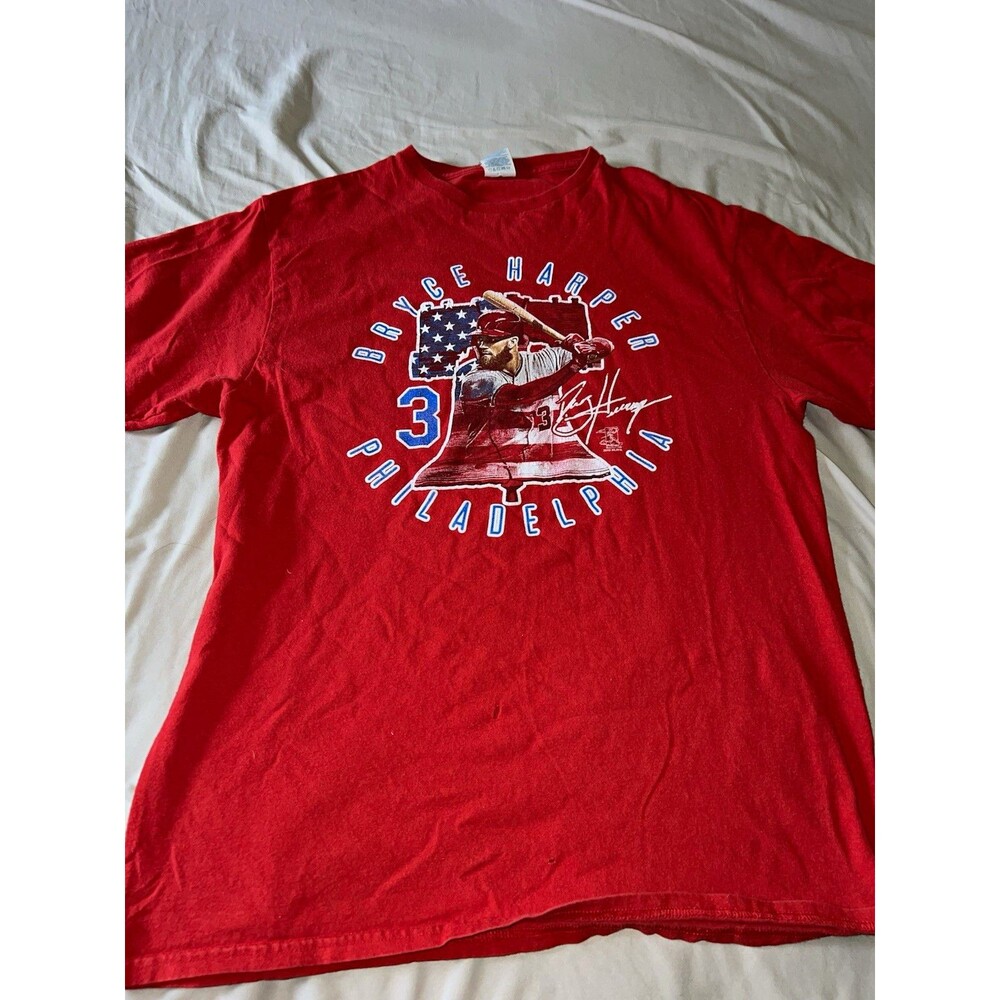 Delta Pro Weight Men L Red Short Sleeve Crew Neck Graphic Print Sports Tee